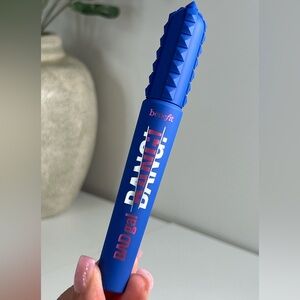 Benefit BADgal BANG! Volumizing Mascara in Power Blue